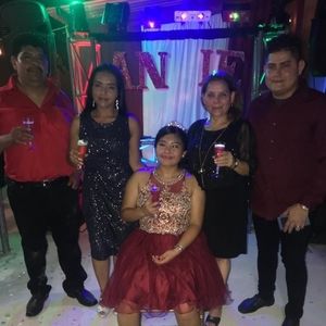 Meet your Posher, Floridalma